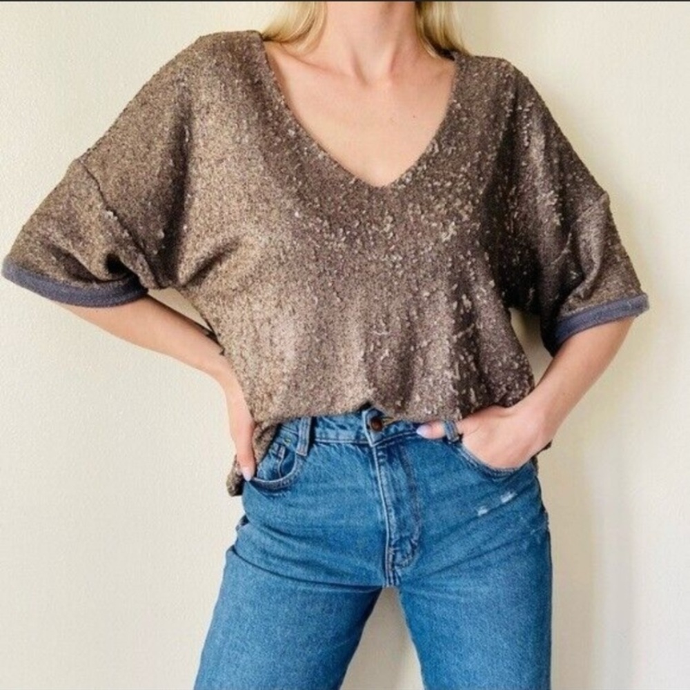 Bronze boxy fit top - very unique - 96% rayon 4% spandex